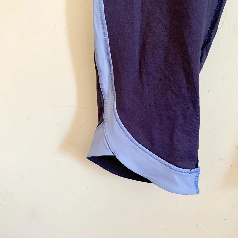 Lululemon Blue Chase Me Crop Cadet Blue / Lullaby Athletic Workout Leggings US 6